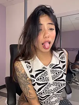 Snapshot of Cataleyaa23 chatting on March 6, 2026, 9:11 pm Cataleyaa23 online show from March 6, 2026, 9:11 pm