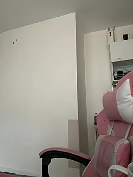 soft focus online show from April 12, 2026, 4:50 am