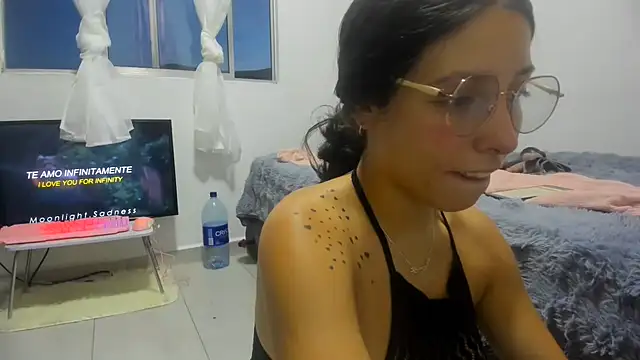 Miranda-cambell online show from July 16, 2026, 11:44 pm