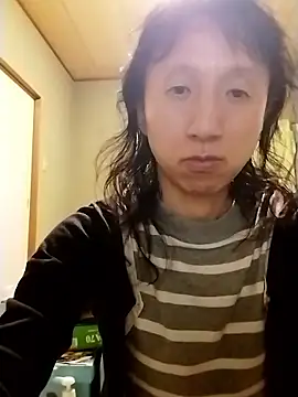 mako7612 online show from May 6, 2026, 1:05 pm