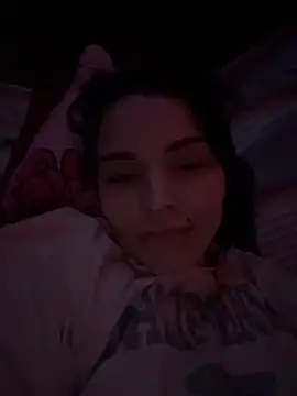 Snapshot of AnaMeryy chatting on March 3, 2026, 11:10 pm AnaMeryy online show from March 3, 2026, 11:10 pm