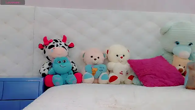 catriona queen16 online show from May 10, 2026, 4:06 am