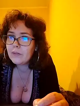 RealPervertCouple online show from April 16, 2026, 9:39 pm