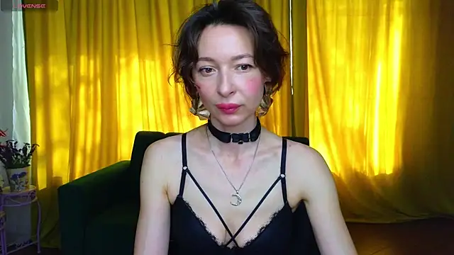 Kate Millersi online show from May 23, 2026, 5:45 am