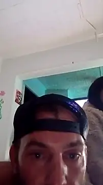 Snapshot of Dwayne-charles13 chatting on March 14, 2026, 4:07 am Dwayne-charles13 online show from March 14, 2026, 4:07 am