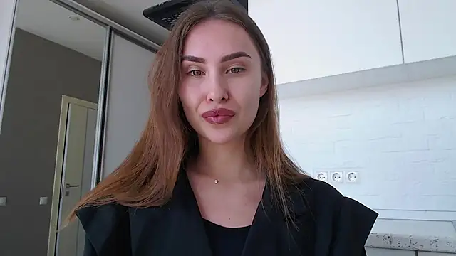 yourameliaa online show from April 16, 2026, 11:33 am