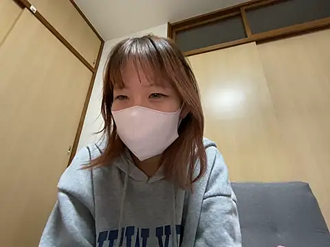 Snapshot of airi-ai0302 chatting on May 23, 2026, 10:47 pm airi-ai0302 online show from May 23, 2026, 10:47 pm