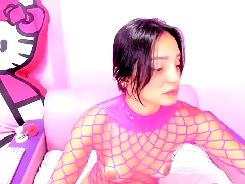 doll katiuska online show from March 10, 2026, 11:59 am