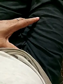 Snapshot of Rahul__Rnc chatting on March 5, 2026, 10:22 am Rahul Rnc online show from March 5, 2026, 10:22 am