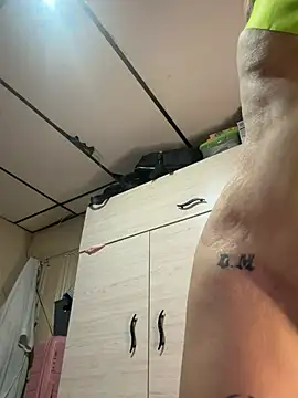stefanyqueen69 online show from May 30, 2026, 4:15 pm