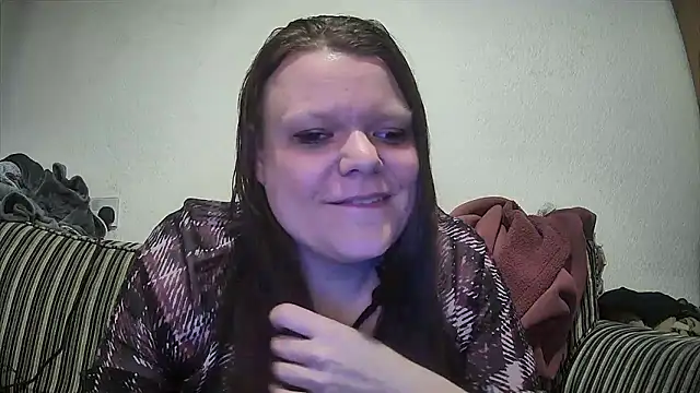 Snapshot of CrystalBabes chatting on March 11, 2026, 11:44 pm CrystalBabes online show from March 11, 2026, 11:44 pm