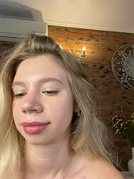 BellaSuns online show from July 14, 2026, 10:48 pm