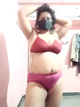 Snapshot of Miss-Dolly07 chatting on March 12, 2026, 4:46 pm Miss-Dolly07 online show from March 12, 2026, 4:46 pm