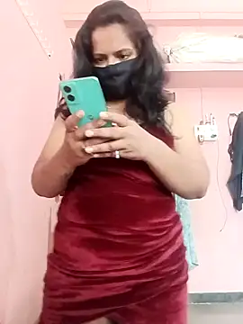 Snapshot of Miss-Dolly07 chatting on March 30, 2026, 5:52 am Miss-Dolly07 online show from March 30, 2026, 5:52 am