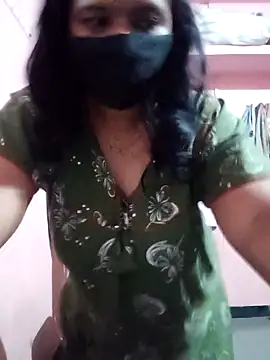 Snapshot of Miss-Dolly07 chatting on May 22, 2026, 4:34 pm Miss-Dolly07 online show from May 22, 2026, 4:34 pm