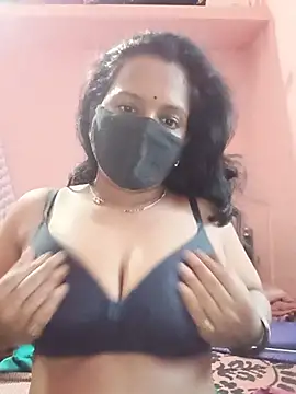 Snapshot of Miss-Dolly07 chatting on July 16, 2026, 1:28 pm Miss-Dolly07 online show from July 16, 2026, 1:28 pm