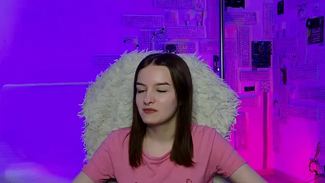 KellieBanshe online show from May 15, 2026, 8:21 am