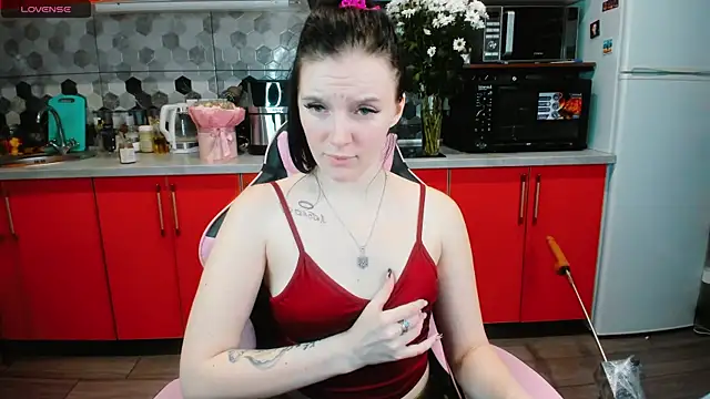 Mary Blu online show from February 3, 2025, 5:24 pm