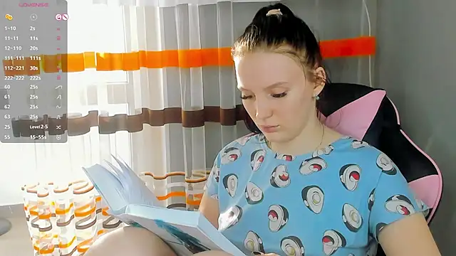 Mary Blu online show from February 17, 2025, 7:26 am