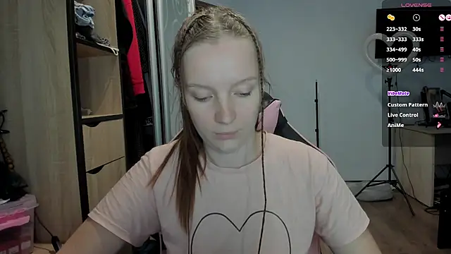 Mary Blu online show from October 12, 2025, 9:08 am