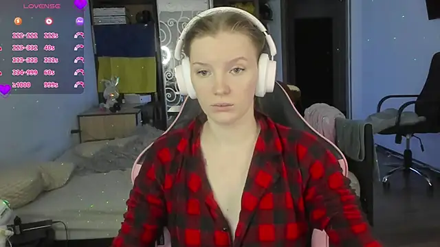 Snapshot of Mary_Blu chatting on January 6, 2026, 3:10 am Mary Blu online show from January 6, 2026, 3:10 am