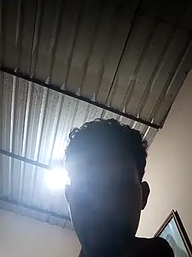 Snapshot of ElJohan5 chatting on March 6, 2026, 6:43 am ElJohan5 online show from March 6, 2026, 6:43 am