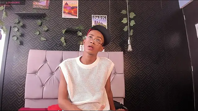 patrick lovee online show from June 1, 2026, 7:48 pm
