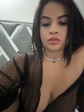 AriannaSmyth online show from May 3, 2026, 10:32 am