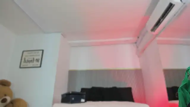 ashvalentine  online show from July 17, 2026, 7:41 pm