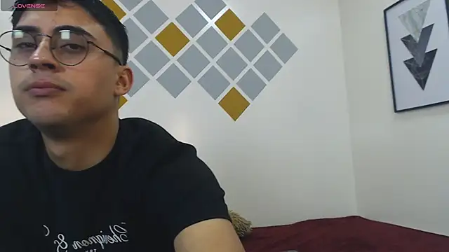 Snapshot of keanu_true chatting on March 5, 2026, 1:40 pm keanu true online show from March 5, 2026, 1:40 pm