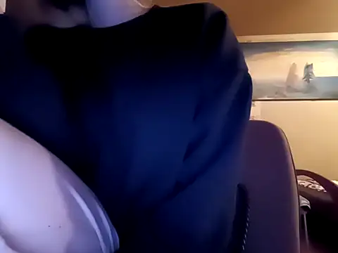 pinkpinkpinkpinkdoll online show from April 13, 2026, 10:37 pm