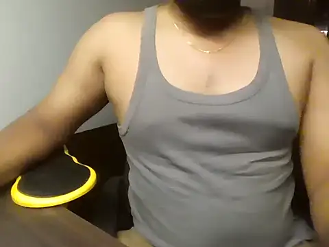 Snapshot of bigbuldgee chatting on April 6, 2026, 7:15 pm bigbuldgee online show from April 6, 2026, 7:15 pm