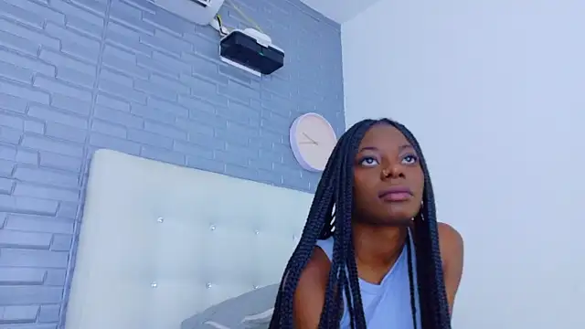 pervert shydoll1 online show from May 22, 2026, 11:32 pm