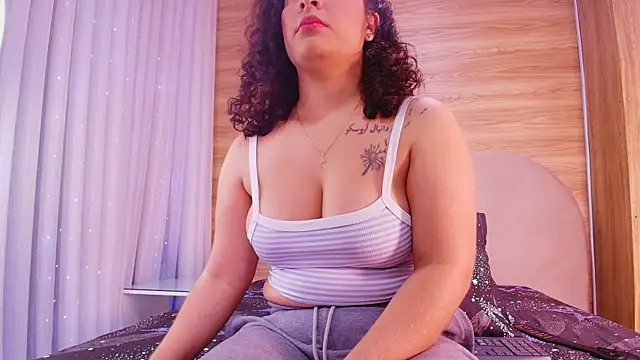 kiara lp online show from May 14, 2026, 3:02 am