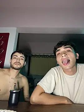 Snapshot of Lucasss2204 chatting on March 15, 2026, 11:33 pm Lucasss2204 online show from March 15, 2026, 11:33 pm