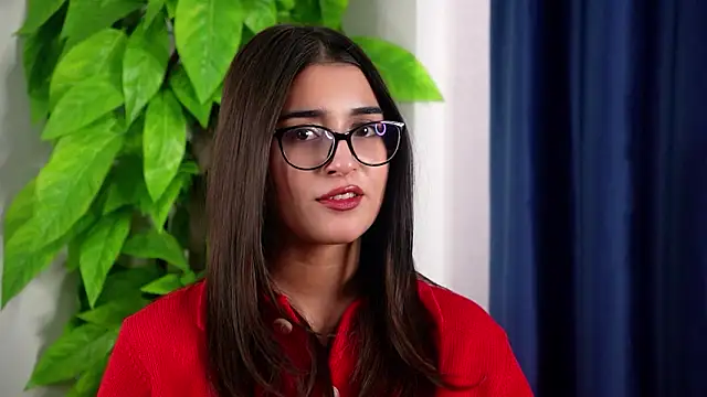 Snapshot of MagalyPigao chatting on March 7, 2026, 9:39 am MagalyPigao online show from March 7, 2026, 9:39 am