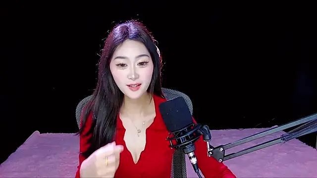 Snapshot of Tili-668 chatting on March 7, 2026, 2:30 am Tili-668 online show from March 7, 2026, 2:30 am