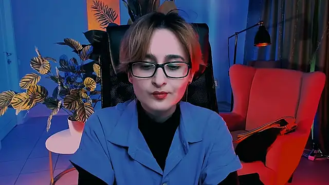 LixeLuna online show from May 24, 2026, 6:29 am