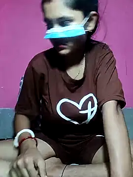 Sexy Sonniyaa online show from April 28, 2026, 1:27 pm