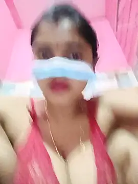 Sexy Sonniyaa online show from May 15, 2026, 5:31 pm
