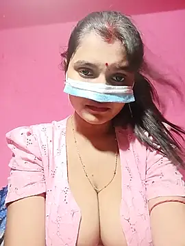 Sexy Sonniyaa online show from May 31, 2026, 7:04 am