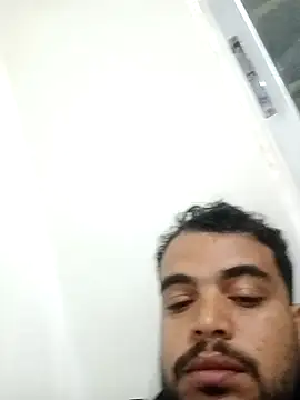 Snapshot of GluttingEmail chatting on March 7, 2026, 4:37 pm GluttingEmail online show from March 7, 2026, 4:37 pm