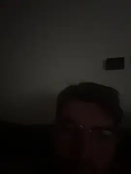 Snapshot of maxhim31 chatting on March 4, 2026, 5:30 pm maxhim31 online show from March 4, 2026, 5:30 pm