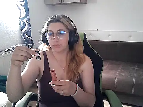 RyonaRyaa online show from June 2, 2026, 8:05 am