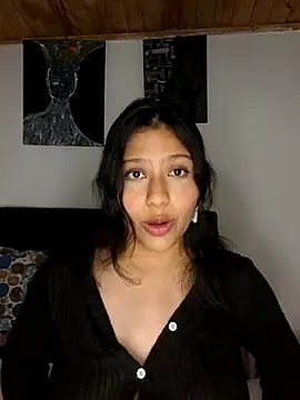 xanthenyx  online show from March 25, 2026, 11:55 pm