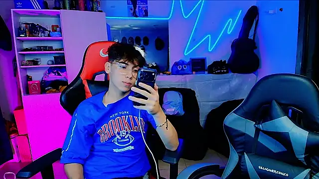 RawDuddes online show from March 19, 2026, 12:14 am