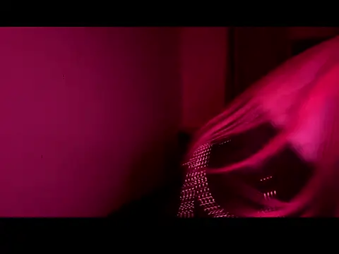 Snapshot of Kamillyz chatting on March 6, 2026, 2:08 am Kamillyz online show from March 6, 2026, 2:08 am