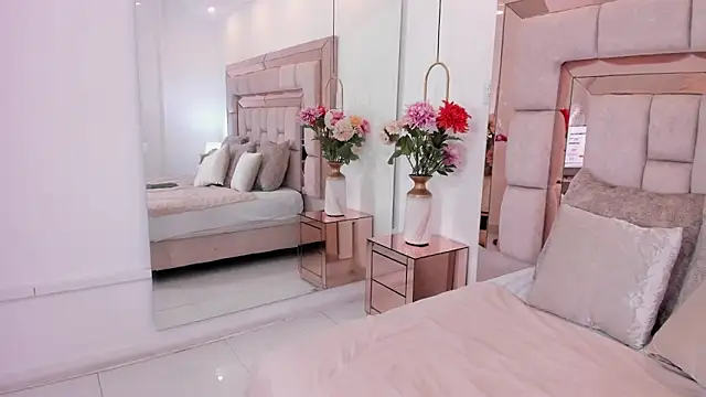 Snapshot of isis_vega chatting on March 12, 2026, 5:08 pm isis vega online show from March 12, 2026, 5:08 pm