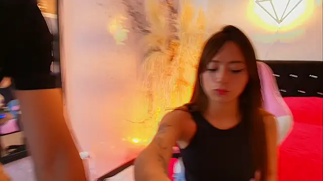 Snapshot of Ariatna_Andy chatting on March 5, 2026, 4:47 pm Ariatna Andy online show from March 5, 2026, 4:47 pm