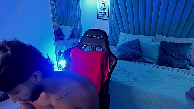 Emmet CollinsJS online show from May 3, 2026, 6:08 am